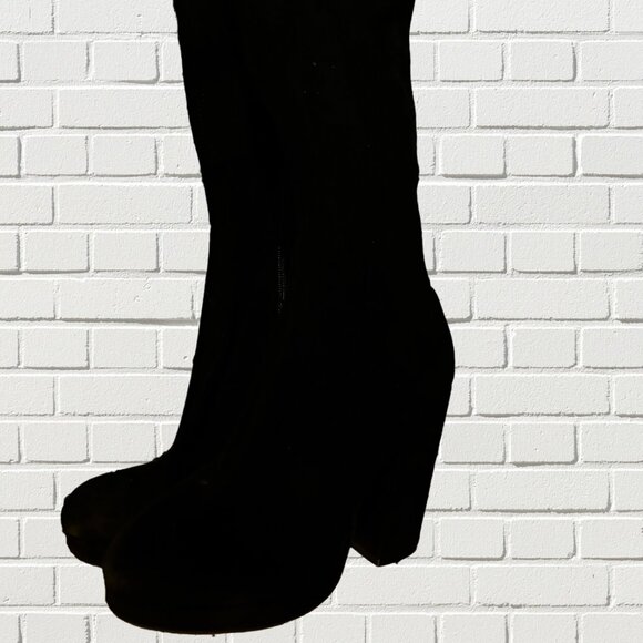 4 EVER 21 Shoes - 4 EVER 21 SUEDE BOOTS